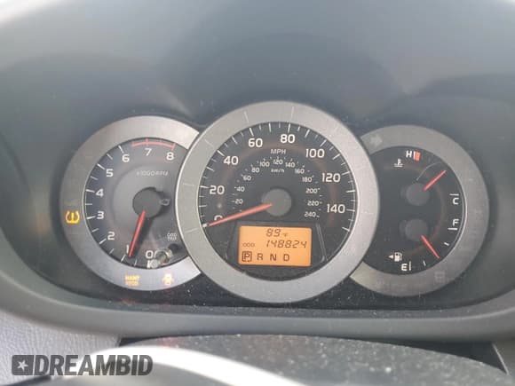 ✅ 2009 Toyota RAV4 Sport • VIN: JTMBK32VX9D001188 • Lot: 92007045. Wystawiony na Copart z przebiegiem 148 824 mil. Bezpłatny archiwum sprzedaży aukcyjnych z USA i szczegółowy raport historii pojazdu na DreamBid. Zdjęcie 9.