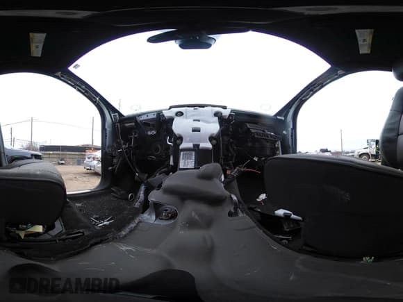 ✅ 2015 Jeep Grand Cherokee Overland • VIN: 1C4RJFCG1FC894789 • Lot: 38811798. Listed on IAAI with Not provided. Free auction sales archive from the USA and detailed vehicle history report at DreamBid. Image 18.