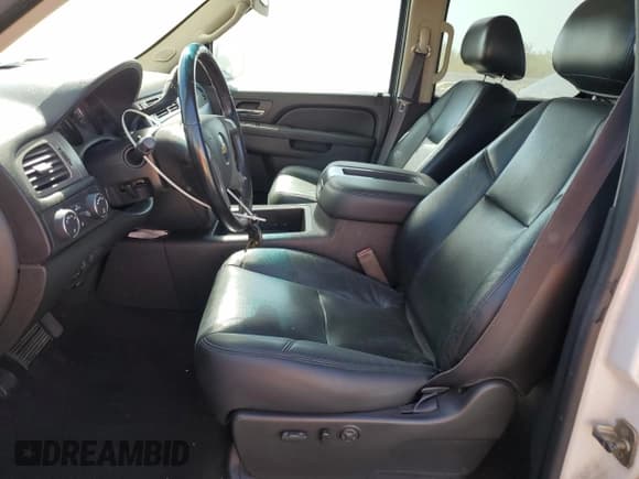 ✅ 2012 Chevrolet Silverado 1500 LTZ • VIN: 3GCPKTE74CG179112 • Лот: 69146285. Опубликован ранее на Copart с пробегом 339 211 миль. Бесплатный доступ к архиву аукционных продаж из США и подробный отчёт об истории автомобиля на DreamBid. Изображение 7.