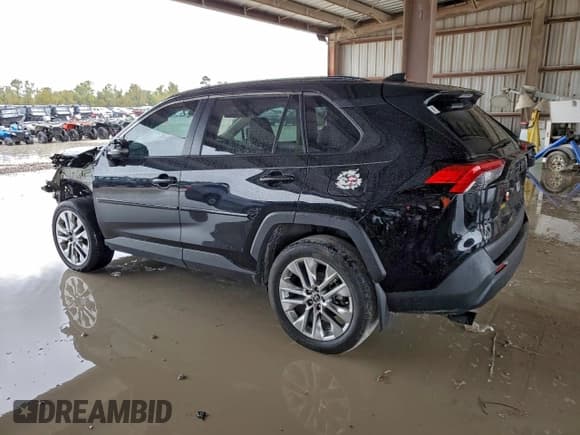 ✅ 2024 Toyota RAV4 XLE Premium • VIN: 2T3C1RFV5RW358866 • Лот: 94910825. Опубликован ранее на Copart с пробегом 63 580 миль. Бесплатный доступ к архиву аукционных продаж из США и подробный отчёт об истории автомобиля на DreamBid. Изображение 2.