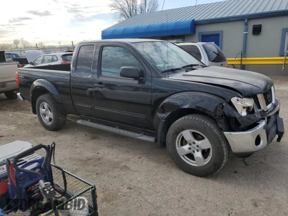 ✅ 2005 Nissan Frontier LE • VIN: 1N6AD06W65C405433 • Lot: 50360665. Listed on Copart with 79,546 mi. Free auction sales archive from the USA and detailed vehicle history report at DreamBid. Image 4.