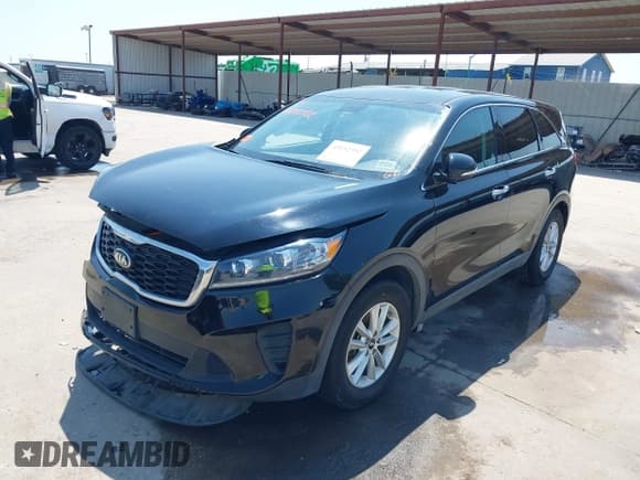 ✅ 2019 Kia Sorento LX • VIN: 5XYPG4A35KG585035 • Лот: 43152392. Опубликован ранее на IAAI с пробегом 74 123 миль. Бесплатный доступ к архиву аукционных продаж из США и подробный отчёт об истории автомобиля на DreamBid. Изображение 18.