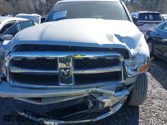 ✅ 2010 Dodge 1500 SLT • VIN: 1D7RB1GP8AS104872 • Lot: 41635902. Wystawiony na IAAI z przebiegiem 195 924 mil. Bezpłatny archiwum sprzedaży aukcyjnych z USA i szczegółowy raport historii pojazdu na DreamBid. Zdjęcie 6.