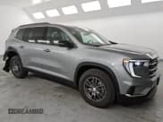 ✅ 2025 GMC Acadia FWD Elevation • VIN: 1GKENKRS3SJ129973 • Лот: 89208175. Опубликован ранее на Copart с пробегом 3 391 миль. Бесплатный доступ к архиву аукционных продаж из США и подробный отчёт об истории автомобиля на DreamBid. Изображение 4.