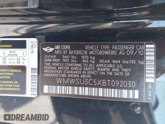 ✅ 2011 MINI Hardtop • VIN: WMWSU3C5XBT092030 • Lot: 43914344. Wystawiony na IAAI z przebiegiem 107 245 mil. Bezpłatny archiwum sprzedaży aukcyjnych z USA i szczegółowy raport historii pojazdu na DreamBid. Zdjęcie 9.