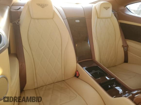 ✅ 2014 Bentley Continental GT • VIN: SCBFC7ZA8EC095924 • Lot: 87044205. Listed on Copart with 23,003 mi. Free auction sales archive from the USA and detailed vehicle history report at DreamBid. Image 10.