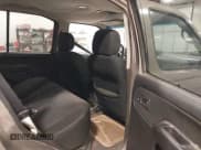 ✅ 2004 Nissan Xterra SE • VIN: 5N1MD28Y54C633461 • Lot: 42035114. Wystawiony na IAAI z przebiegiem 172 073 mil. Bezpłatny archiwum sprzedaży aukcyjnych z USA i szczegółowy raport historii pojazdu na DreamBid. Zdjęcie 8.