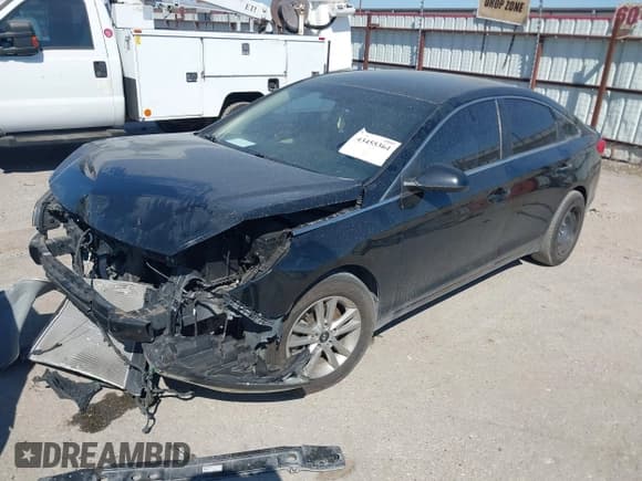 ✅ 2017 Hyundai Sonata SE • VIN: 5NPE24AF8HH539829 • Lot: 43455364. Listed on IAAI with 88,050 mi. Free auction sales archive from the USA and detailed vehicle history report at DreamBid. Image 2.