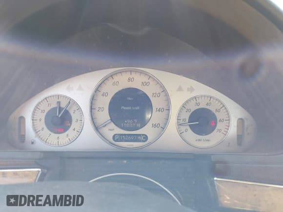 ✅ 2007 Mercedes-Benz E 350 • VIN: WDBUF87X17X223486 • Lot: 43380837. Listed on IAAI with 152,697 mi. Free auction sales archive from the USA and detailed vehicle history report at DreamBid. Image 7.