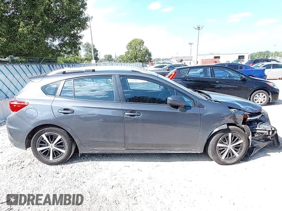 ✅ 2020 Subaru Impreza Premium • VIN: 4S3GTAV6XL3729067 • Lot: 43151499. Listed on IAAI with 28,882 mi. Free auction sales archive from the USA and detailed vehicle history report at DreamBid. Image 13.