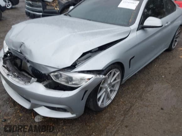 ✅ 2016 BMW 4 Series 435i xDrive • VIN: WBA3R5C55GK373053 • Lot: 43549985. Wystawiony na IAAI z przebiegiem 77 435 mil. Bezpłatny archiwum sprzedaży aukcyjnych z USA i szczegółowy raport historii pojazdu na DreamBid. Zdjęcie 6.
