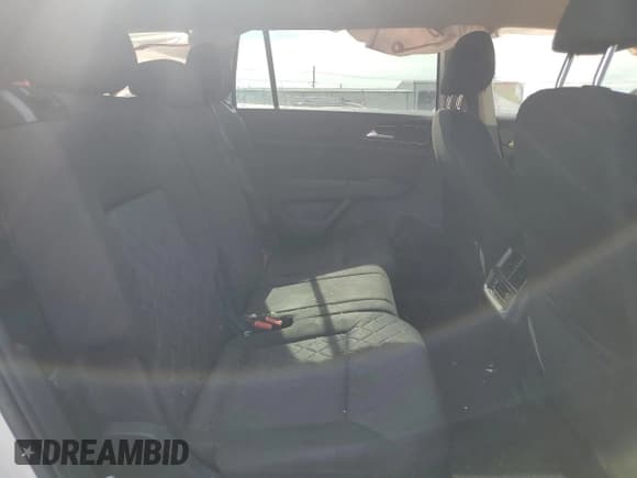 ✅ 2019 Volkswagen Atlas S • VIN: 1V2GR2CA3KC585323 • Lot: 55125425. Listed on Copart with 114,006 mi. Free auction sales archive from the USA and detailed vehicle history report at DreamBid. Image 11.