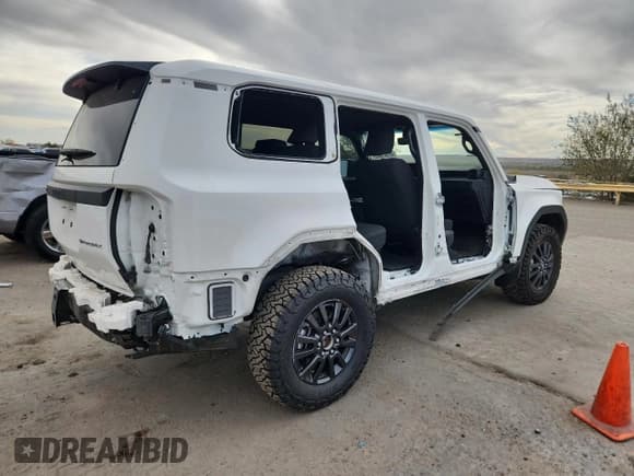 ✅ 2024 Toyota Land Cruiser • VIN: JTEABFAJ5RK008469 • Lot: 87302905. Wystawiony na Copart z przebiegiem 24 628 mil. Bezpłatny archiwum sprzedaży aukcyjnych z USA i szczegółowy raport historii pojazdu na DreamBid. Zdjęcie 3.