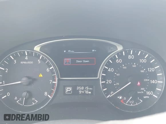 ✅ 2014 Nissan Pathfinder SL • VIN: 5N1AR2MN9EC710219 • Lot: 42664949. Listed on IAAI with 35,815 mi. Free auction sales archive from the USA and detailed vehicle history report at DreamBid. Image 7.