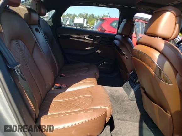 ✅ 2013 Audi A8 4.0L • VIN: WAUR2AFD2DN025490 • Lot: 70553185. Listed on Copart with 77,119 mi. Free auction sales archive from the USA and detailed vehicle history report at DreamBid. Image 10.