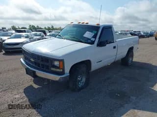 ✅ 1997 Chevrolet Silverado 2500 • VIN: 1GCGC24R1VZ174933 • Lot: 42198722. Wystawiony na IAAI z przebiegiem 231 645 mil. Bezpłatny archiwum sprzedaży aukcyjnych z USA i szczegółowy raport historii pojazdu na DreamBid. Zdjęcie 2.