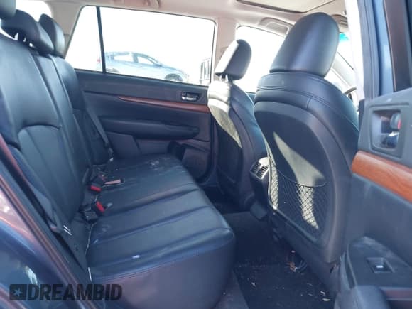 ✅ 2013 Subaru Outback Limited • VIN: 4S4BRBKC4D3251251 • Lot: 43854401. Listed on IAAI with 126,013 mi. Free auction sales archive from the USA and detailed vehicle history report at DreamBid. Image 8.