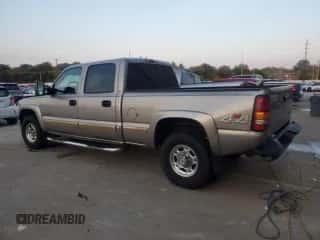 2002 Chevrolet Silverado 1500HD LS с VIN 1GCGK13U52F192917, выставлен на аукционе Copart как лот 67366225 с пробегом 188 850 миль миль и Списание • Salvage title. История ставок и продаж доступна на DreamBid. Изображение 2.