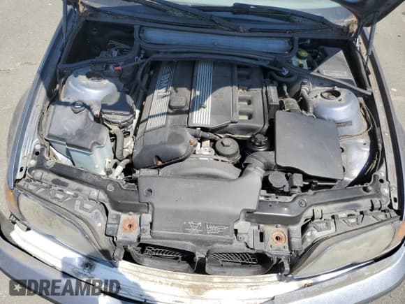 ✅ 2003 BMW 3 Series 325xi • VIN: WBAEU334X3PM58048 • Лот: 66878795. Опубликован ранее на Copart с пробегом 67 268 миль. Бесплатный доступ к архиву аукционных продаж из США и подробный отчёт об истории автомобиля на DreamBid. Изображение 11.