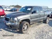 ✅ 2003 GMC Sierra 1500 SLE • VIN: 2GTEC19V131195892 • Лот: 42050959. Опубликован ранее на IAAI с пробегом 234 774 миль. Бесплатный доступ к архиву аукционных продаж из США и подробный отчёт об истории автомобиля на DreamBid. Изображение 2.
