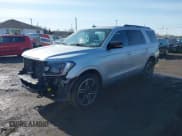 ✅ 2019 Ford Expedition Limited • VIN: 1FMJU2AT4KEA86525 • Lot: 41784517. Wystawiony na IAAI z przebiegiem 66 714 mil. Bezpłatny archiwum sprzedaży aukcyjnych z USA i szczegółowy raport historii pojazdu na DreamBid. Zdjęcie 18.