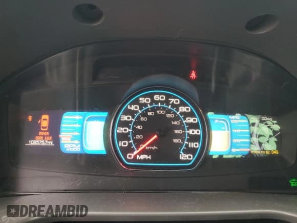 ✅ 2011 Ford Fusion Hybrid • VIN: 3FADP0L37BR135584 • Lot: 82399544. Listed on Copart with 108,575 mi. Free auction sales archive from the USA and detailed vehicle history report at DreamBid. Image 9.