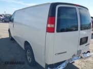 ✅ 2005 Chevrolet Express Cargo • VIN: 1GCFG15X951192053 • Lot: 42615770. Listed on IAAI with 304,160 mi. Free auction sales archive from the USA and detailed vehicle history report at DreamBid. Image 3.