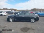 ✅ 2014 Chrysler 300 Uptown Edition • VIN: 2C3CCAAG7EH200869 • Лот: 43549692. Опубликован ранее на IAAI с пробегом 184 664 миль. Бесплатный доступ к архиву аукционных продаж из США и подробный отчёт об истории автомобиля на DreamBid. Изображение 15.