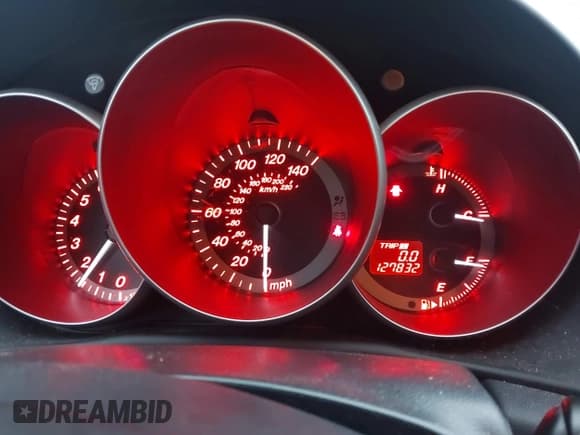 ✅ 2008 Mazda 3 S Sport • VIN: JM1BK343581175181 • Лот: 43701813. Опубликован ранее на IAAI с пробегом 127 832 миль. Бесплатный доступ к архиву аукционных продаж из США и подробный отчёт об истории автомобиля на DreamBid. Изображение 7.