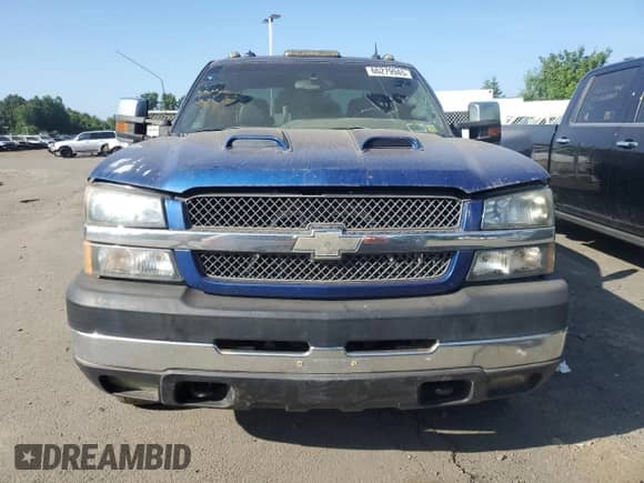 2003 Chevrolet Silverado 3500 LT с VIN 1GCJK33103F188699, выставлен на аукционе Copart как лот 66279945 с пробегом Не указан миль и Чистый • Clean title. История ставок и продаж доступна на DreamBid. Изображение 5.