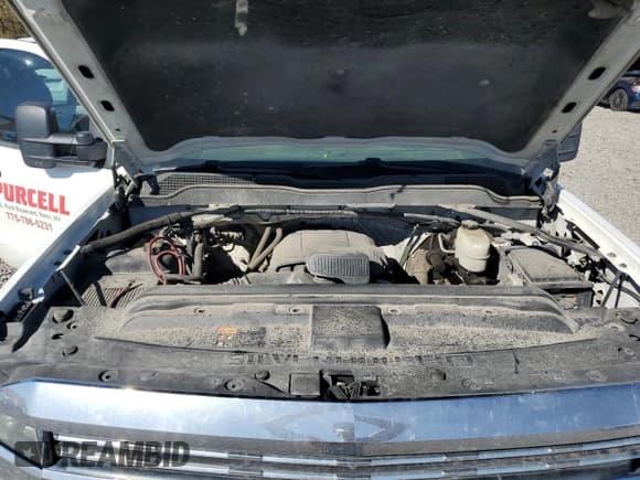 ✅ 2015 Chevrolet Silverado 2500HD Work Truck • VIN: 1GC0KUEG7FZ104822 • Lot: 71017995. Listed on Copart with 330,859 mi. Free auction sales archive from the USA and detailed vehicle history report at DreamBid. Image 11.