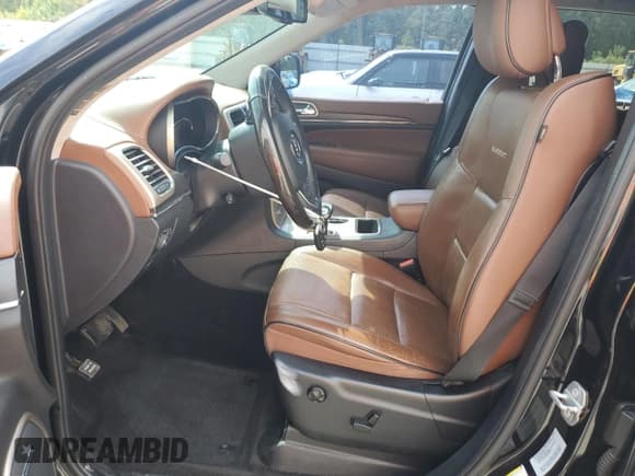 ✅ 2015 Jeep Grand Cherokee • VIN: 1C4RJEJMXFC920244 • Lot: 85840665. Listed on Copart with 116,223 mi. Free auction sales archive from the USA and detailed vehicle history report at DreamBid. Image 7.
