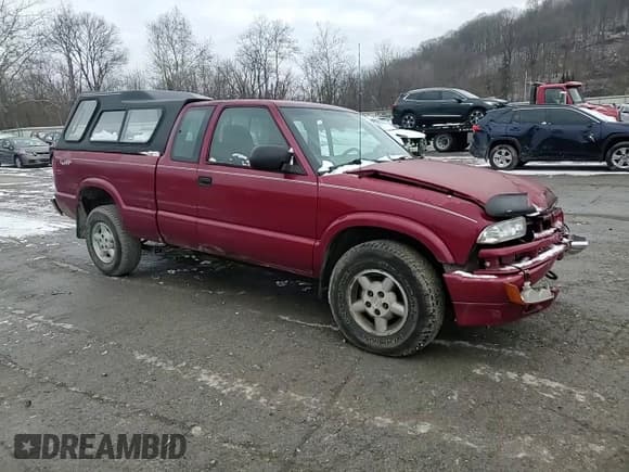 ✅ 2003 Chevrolet S-10 • VIN: 1GCDT19X038133989 • Лот: 82672414. Опубликован ранее на Copart с пробегом 98 545 миль. Бесплатный доступ к архиву аукционных продаж из США и подробный отчёт об истории автомобиля на DreamBid. Изображение 11.