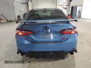 ✅ 2022 Toyota Camry TRD • VIN: 4T1KZ1AK1NU067058 • Lot: 71736085. Wystawiony na Copart z przebiegiem 69 507 mil. Bezpłatny archiwum sprzedaży aukcyjnych z USA i szczegółowy raport historii pojazdu na DreamBid. Zdjęcie 6.