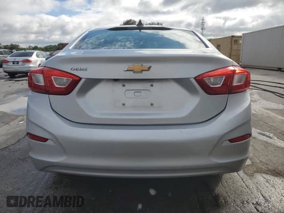 ✅ 2016 Chevrolet Cruze LS • VIN: 1G1BC5SM3G7323403 • Lot: 90349275. Listed on Copart with 98,562 mi. Free auction sales archive from the USA and detailed vehicle history report at DreamBid. Image 6.