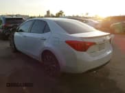 ✅ 2018 Toyota Corolla SE • VIN: 5YFBURHE0JP833743 • Лот: 43641896. Опубликован ранее на IAAI с пробегом 101 919 миль. Бесплатный доступ к архиву аукционных продаж из США и подробный отчёт об истории автомобиля на DreamBid. Изображение 3.