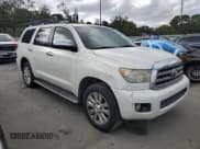✅ 2014 Toyota Sequoia Platinum • VIN: 5TDYY5G11ES052054 • Lot: 90025655. Wystawiony na Copart z przebiegiem 217 816 mil. Bezpłatny archiwum sprzedaży aukcyjnych z USA i szczegółowy raport historii pojazdu na DreamBid. Zdjęcie 4.