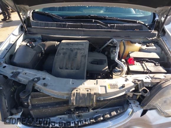 ✅ 2015 Chevrolet Captiva Sport LT • VIN: 3GNAL3EKXFS519539 • Lot: 41460325. Wystawiony na IAAI z przebiegiem 83 009 mil. Bezpłatny archiwum sprzedaży aukcyjnych z USA i szczegółowy raport historii pojazdu na DreamBid. Zdjęcie 10.