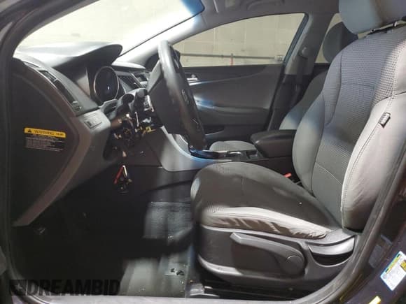 ✅ 2012 Hyundai Sonata GLS • VIN: 5NPEB4AC4CH447907 • Lot: 71651244. Listed on Copart with 159,465 mi. Free auction sales archive from the USA and detailed vehicle history report at DreamBid. Image 7.