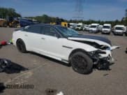 ✅ 2016 Jaguar XJ Portfolio • VIN: SAJWJ2GD8G8V98962 • Лот: 81555105. Опубликован ранее на Copart с пробегом 133 222 миль. Бесплатный доступ к архиву аукционных продаж из США и подробный отчёт об истории автомобиля на DreamBid. Изображение 4.