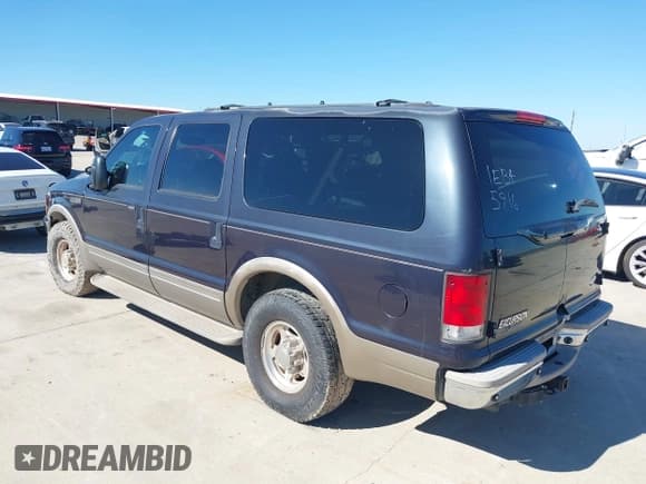 ✅ 2001 Ford Excursion Limited • VIN: 1FMNU42S61EB45916 • Лот: 43549051. Опубликован ранее на IAAI с пробегом 215 546 миль. Бесплатный доступ к архиву аукционных продаж из США и подробный отчёт об истории автомобиля на DreamBid. Изображение 3.