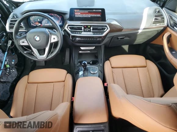 ✅ 2024 BMW X3 sDrive30i • VIN: WBX47DP02RN271221 • Lot: 69863435. Listed on Copart with 10,881 mi. Free auction sales archive from the USA and detailed vehicle history report at DreamBid. Image 8.