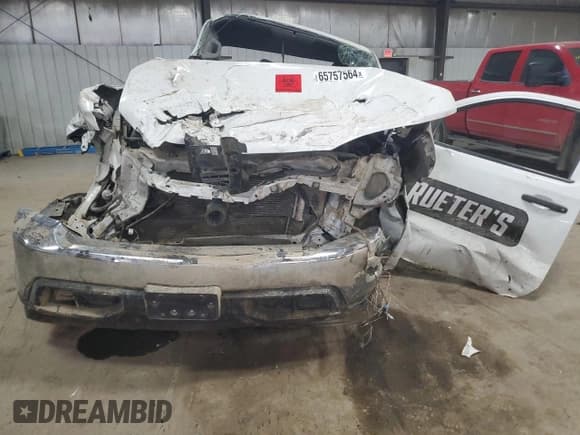 ✅ 2019 Chevrolet Silverado 1500 Work Truck • VIN: 3GCNWAEH0KG262897 • Lot: 65757564. Wystawiony na Copart z przebiegiem Nie podano. Bezpłatny archiwum sprzedaży aukcyjnych z USA i szczegółowy raport historii pojazdu na DreamBid. Zdjęcie 5.