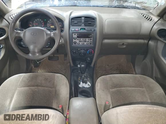 ✅ 2004 Hyundai Santa Fe GLS • VIN: KM8SC73D74U854386 • Лот: 48880465. Размещён на Copart с пробегом 79 021 миль миль. Получите бесплатный доступ к архиву аукционных продаж из США и посмотрите подробный отчёт об истории автомобиля на DreamBid. Изображение 8.
