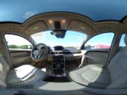 ✅ 2015 Volvo XC70 T6 • VIN: YV4902NK3F1208306 • Lot: 42388516. Listed on IAAI with 110,200 mi. Free auction sales archive from the USA and detailed vehicle history report at DreamBid. Image 19.