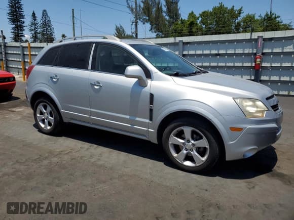 ✅ 2013 Chevrolet Captiva Sport LTZ • VIN: 3GNAL4EK4DS632227 • Lot: 55054975. Wystawiony na Copart z przebiegiem 121 526 mil. Bezpłatny archiwum sprzedaży aukcyjnych z USA i szczegółowy raport historii pojazdu na DreamBid. Zdjęcie 4.
