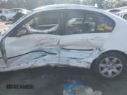 ✅ 2001 BMW 3 Series 325i • VIN: WBAAV33401FU87413 • Lot: 42579764. Wystawiony na IAAI z przebiegiem 220 436 mil. Bezpłatny archiwum sprzedaży aukcyjnych z USA i szczegółowy raport historii pojazdu na DreamBid. Zdjęcie 6.