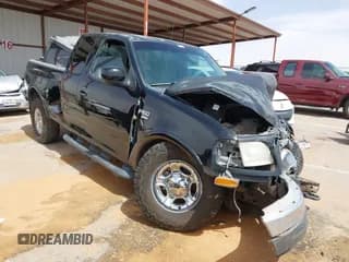 ✅ 1999 Ford F-150 XL • VIN: 1FTRX08L3XKB12260 • Lot: 42244781. Wystawiony na IAAI z przebiegiem Nie podano. Bezpłatny archiwum sprzedaży aukcyjnych z USA i szczegółowy raport historii pojazdu na DreamBid. Zdjęcie 1.