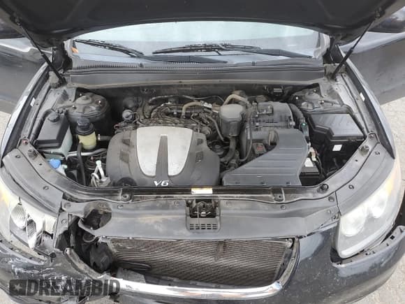 ✅ 2012 Hyundai Santa Fe Limited • VIN: 5XYZK4AG6CG132571 • Лот: 73226014. Опубликован ранее на Copart с пробегом 142 496 миль. Бесплатный доступ к архиву аукционных продаж из США и подробный отчёт об истории автомобиля на DreamBid. Изображение 11.