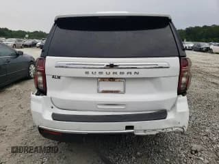✅ 2021 Chevrolet Suburban LS • VIN: 1GNSCBKD5MR392512 • Lot: 71238124. Wystawiony na Copart z przebiegiem 77 775 mil. Bezpłatny archiwum sprzedaży aukcyjnych z USA i szczegółowy raport historii pojazdu na DreamBid. Zdjęcie 6.